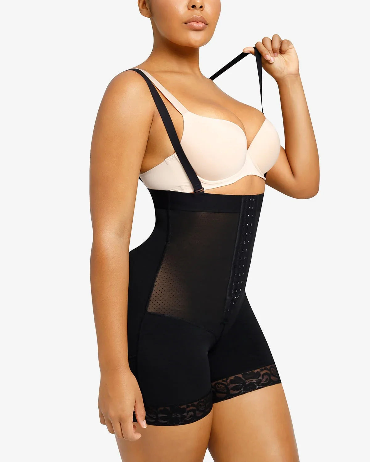 Shorts moldeadores de muslo medio AirSlim® Core Sculpt de Bare Essentials™