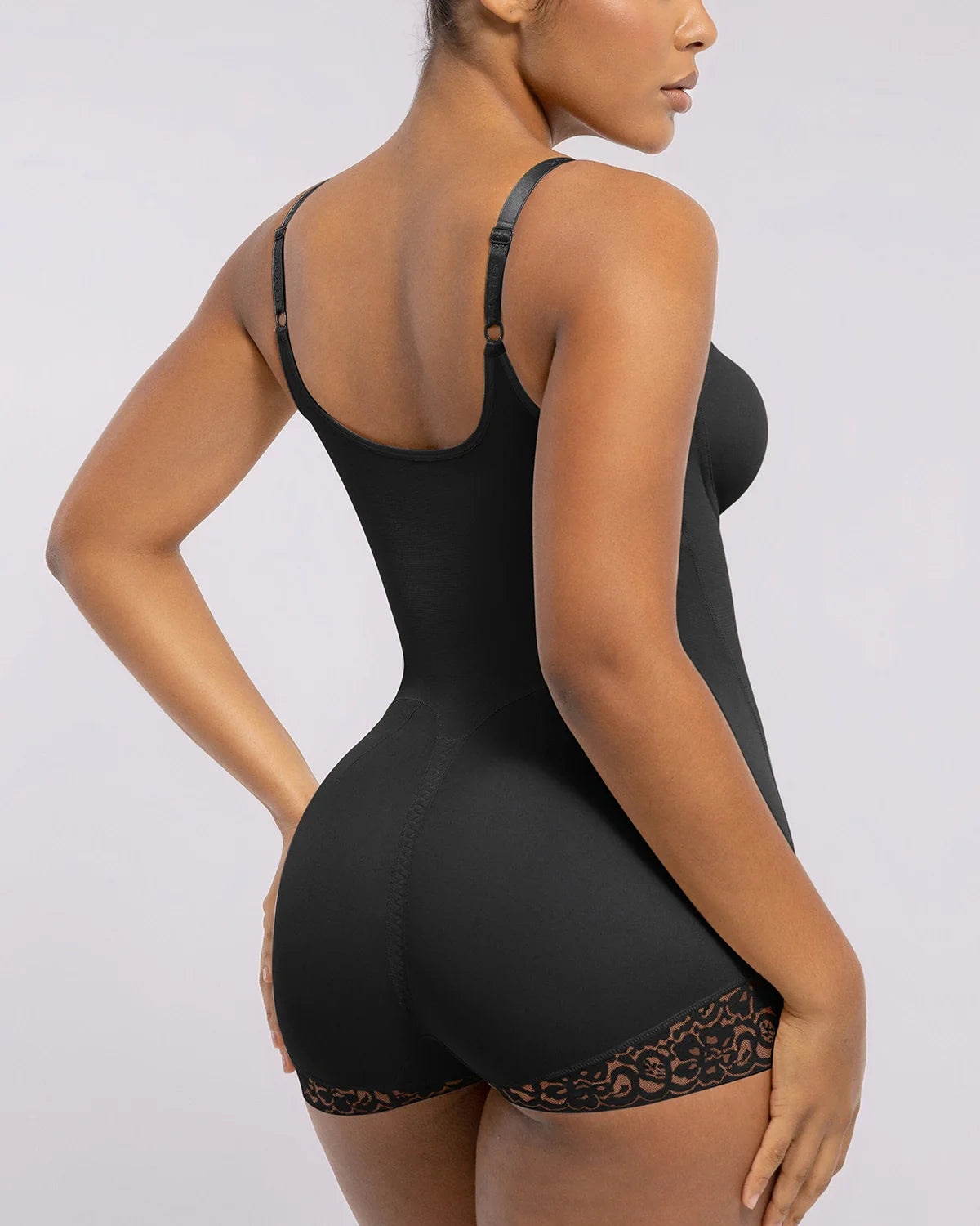 Body gainant intégral Bare Essentials™ AirSlim® Hourglass